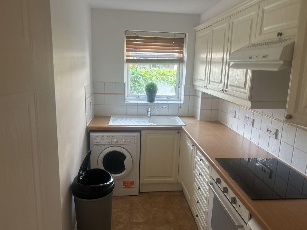 Additional image 13 of 2 Bed Flat, Waterloo Mansions, SE1, SE1 0RD