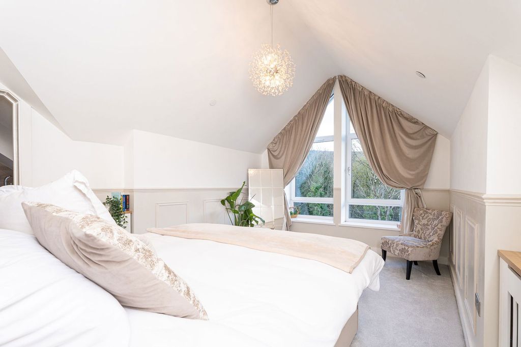 Additional image 13 of 4 bed detached house for saleTaillwyd Road, Neath Abbey, Neath SA10