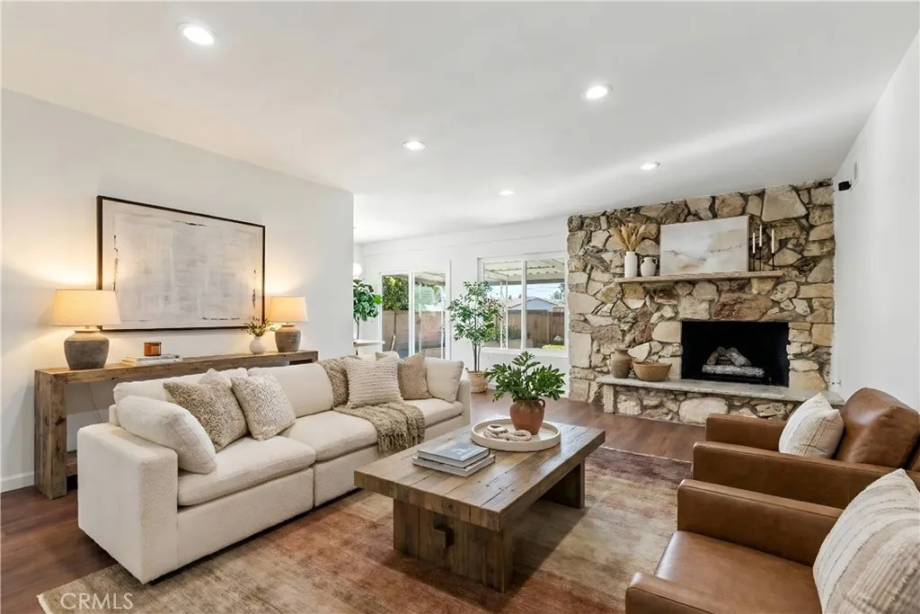 Additional image 3 of 7425 Garden Grove Avenue, Reseda, CA 91335