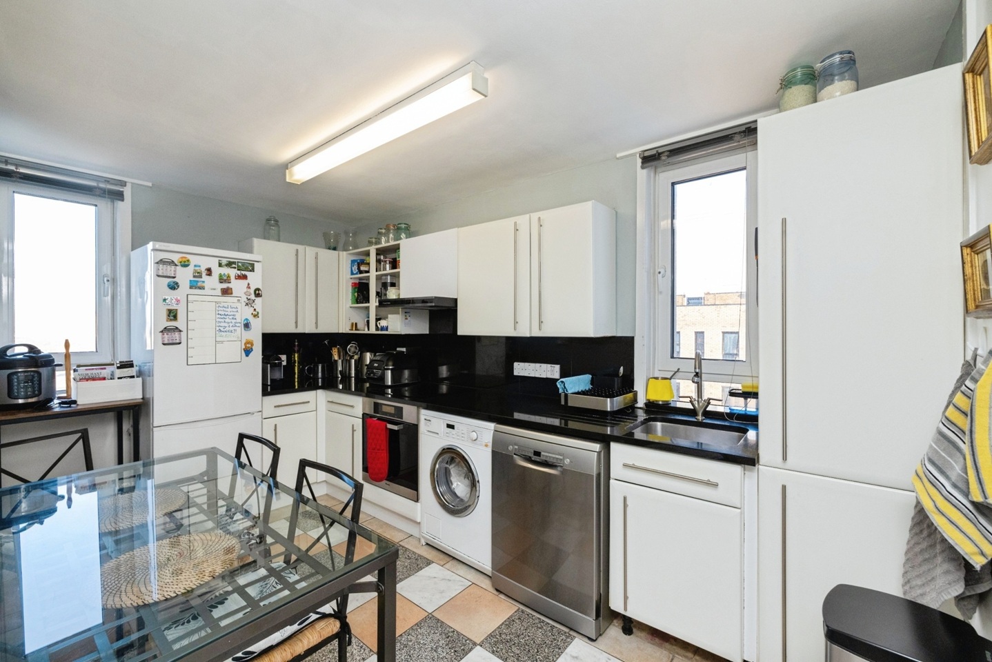 Additional image 10 of 3 Bed Flat, Ward Point, SE11, N1 7GU