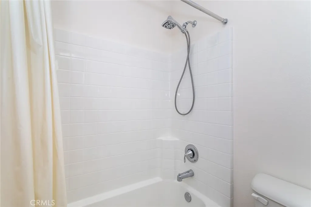 Additional image 32 of 28629 Farrier Dr, Valencia, CA 91354