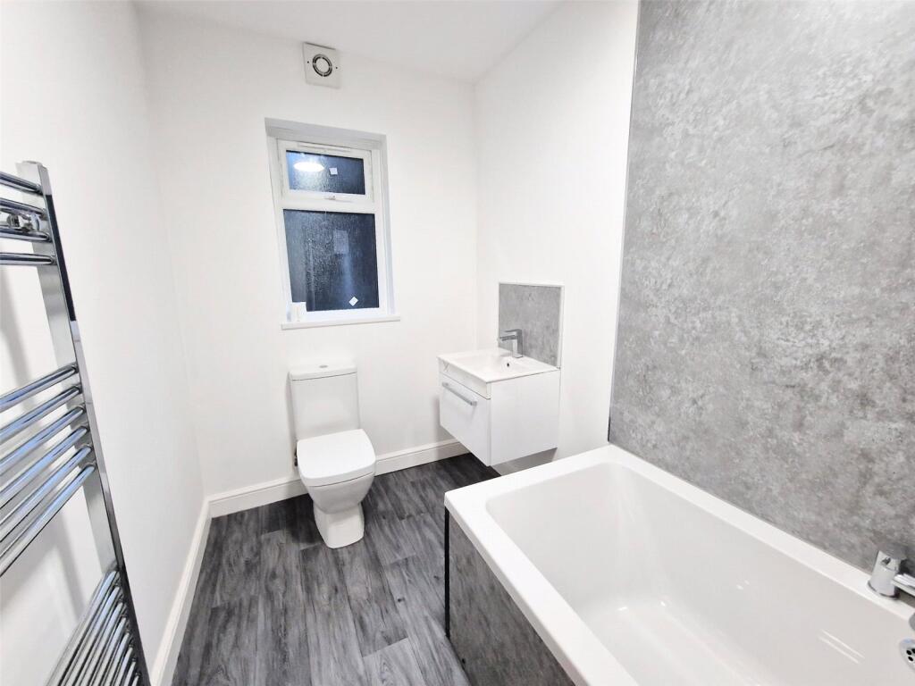 Additional image 7 of St Heliers Road, Northfield, Birmingham, B31