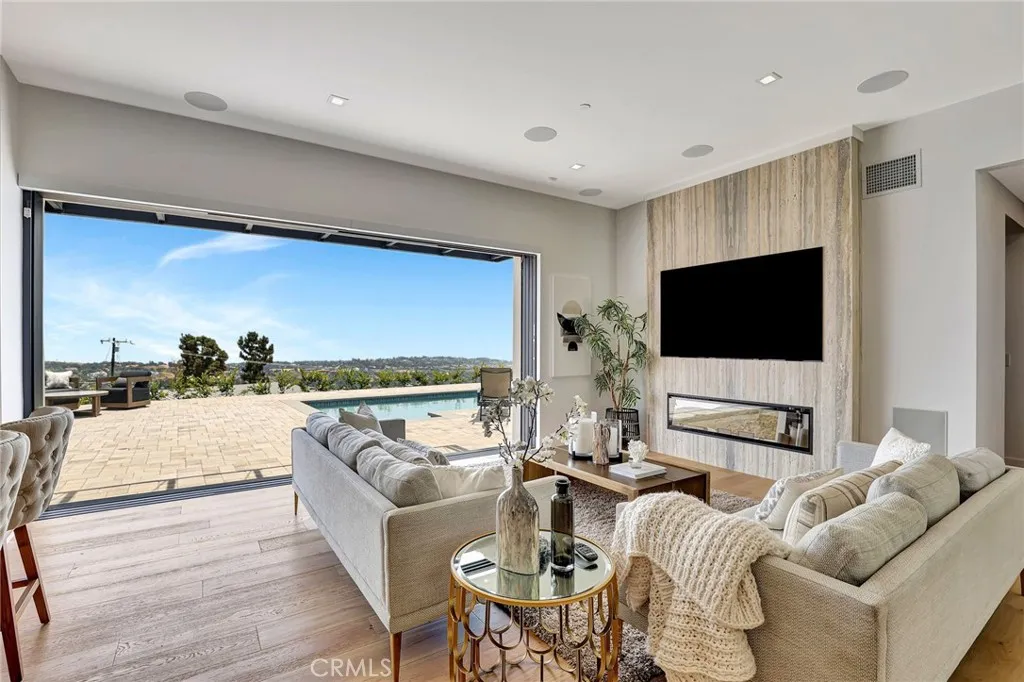 Additional image 2 of 5402 Horizon Dr, Malibu, CA 90265