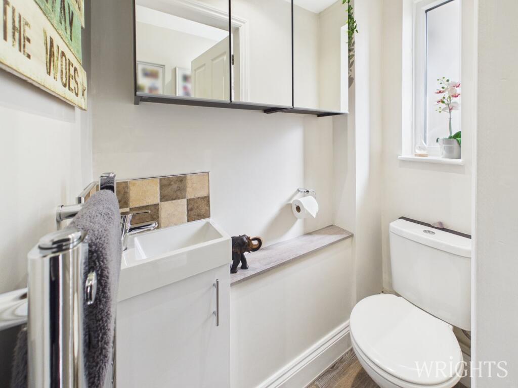 Additional image 10 of Broadwater Crescent, Welwyn Garden City, AL7