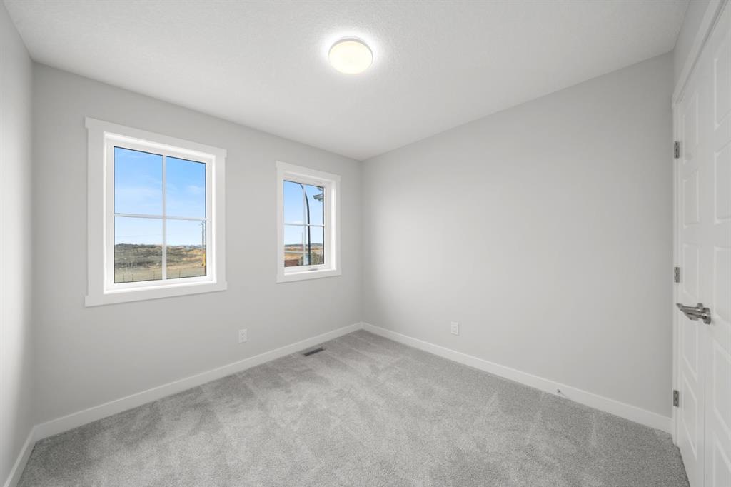 Additional image 6 of 37 Sora Gate SE