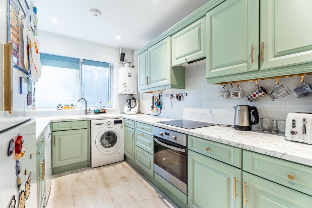 Additional image 4 of St. Johns Court, Beaumont Avenue, St. Albans, Hertfordshire, AL1