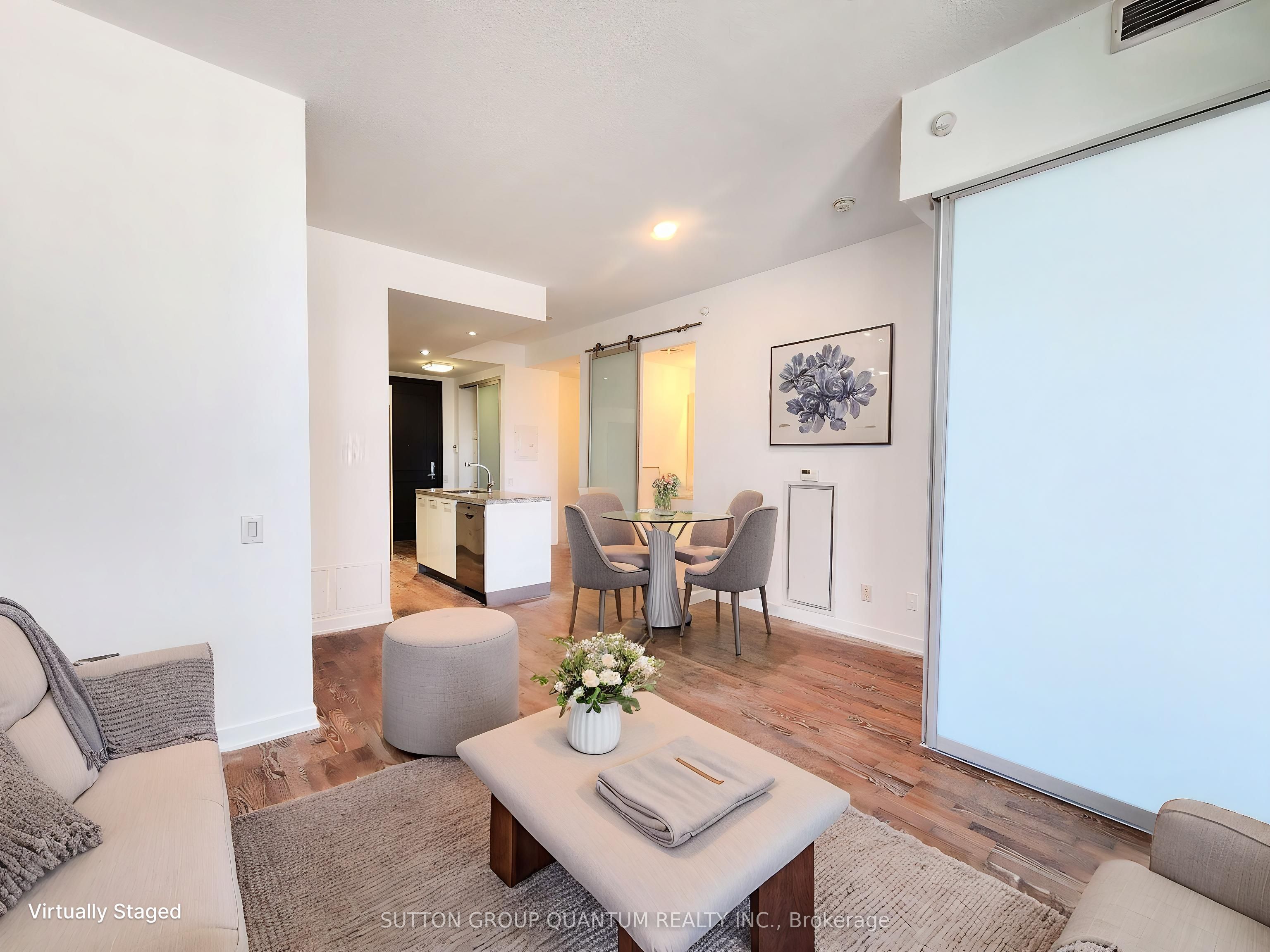 Additional image 2 of 203-90 Park Lawn Road, Toronto, ON, M8Y 0B6