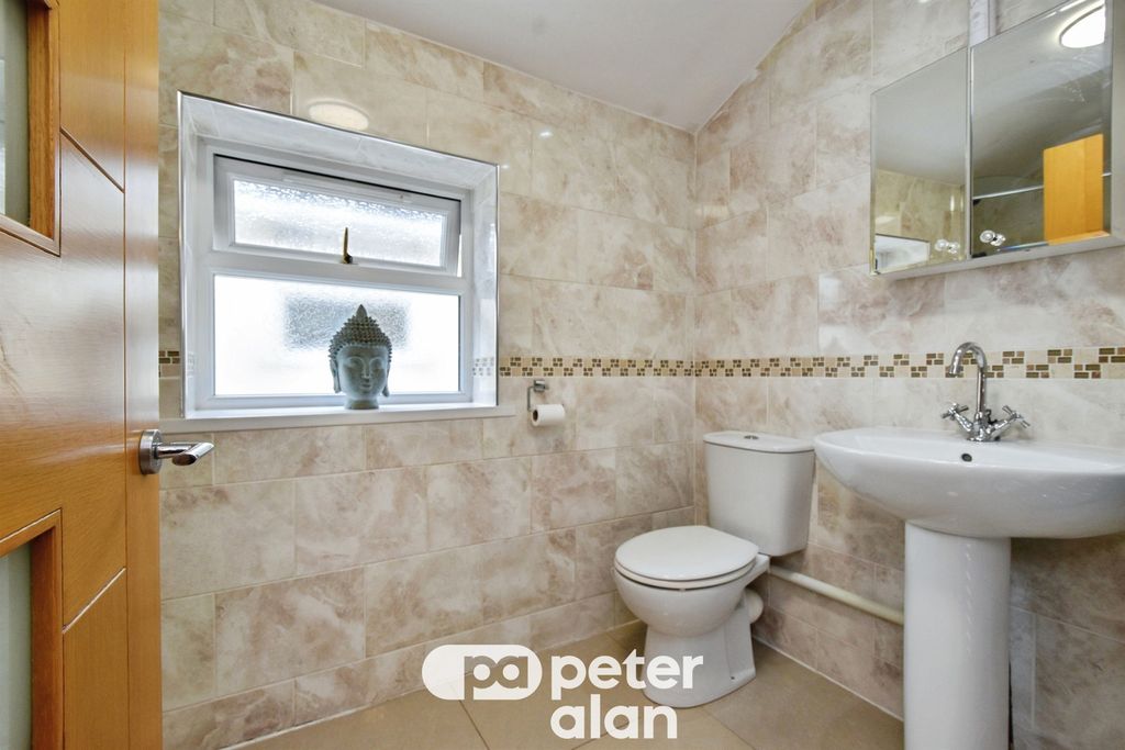 Additional image 12 of 6 bed detached house for salePentwyn Road, Treharris CF46