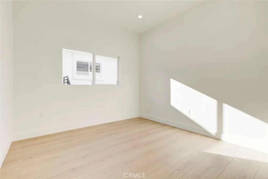 Additional image 41 of 2242 N Keystone, Burbank, CA 91504