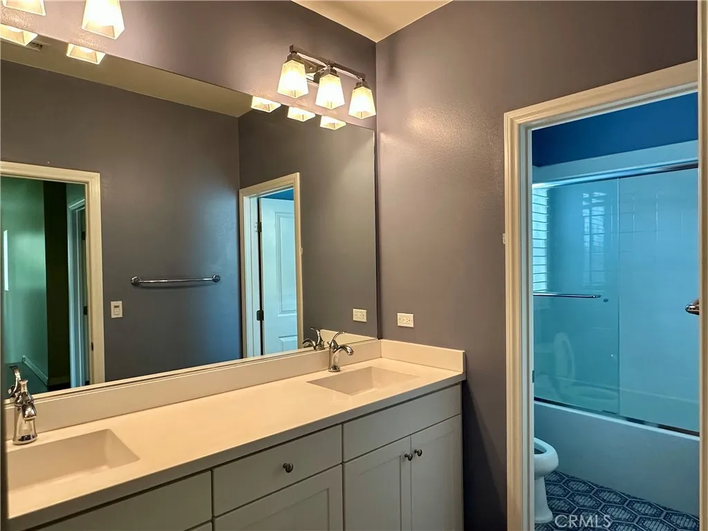 Additional image 48 of 111 Island Coral, Irvine, CA 92620