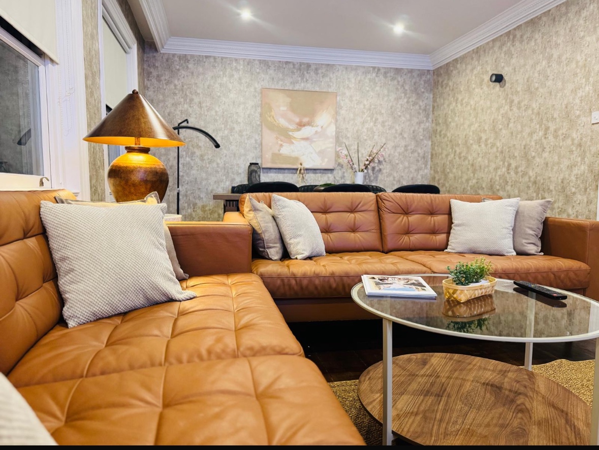 Additional image 2 of 3 Bed Penthouse, Beaufort Gardens, SW3, N1 7GU