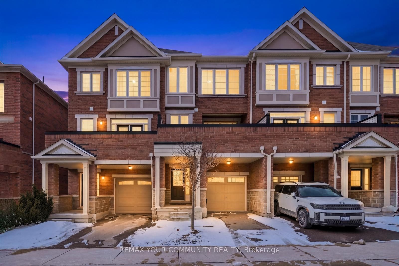 41 Torah Gate, Vaughan, ON, L6A 4Y4