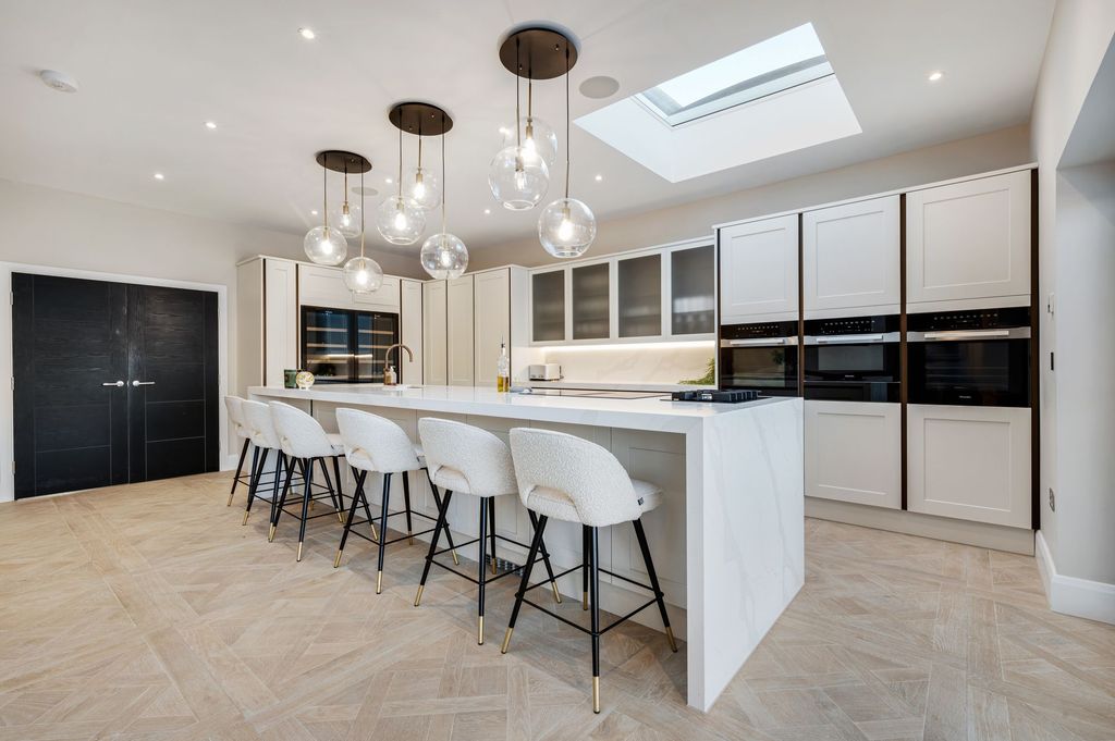 Additional image 9 of 5 bed detached house for saleInner Promenade, Lytham St. Annes FY8