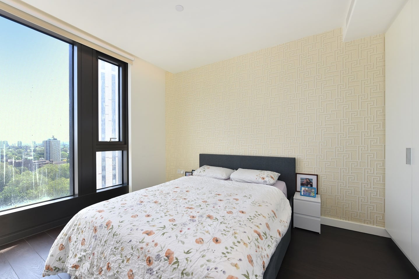 Additional image 2 of 1 Bed Flat, Bondway, SW8, N1 7GU