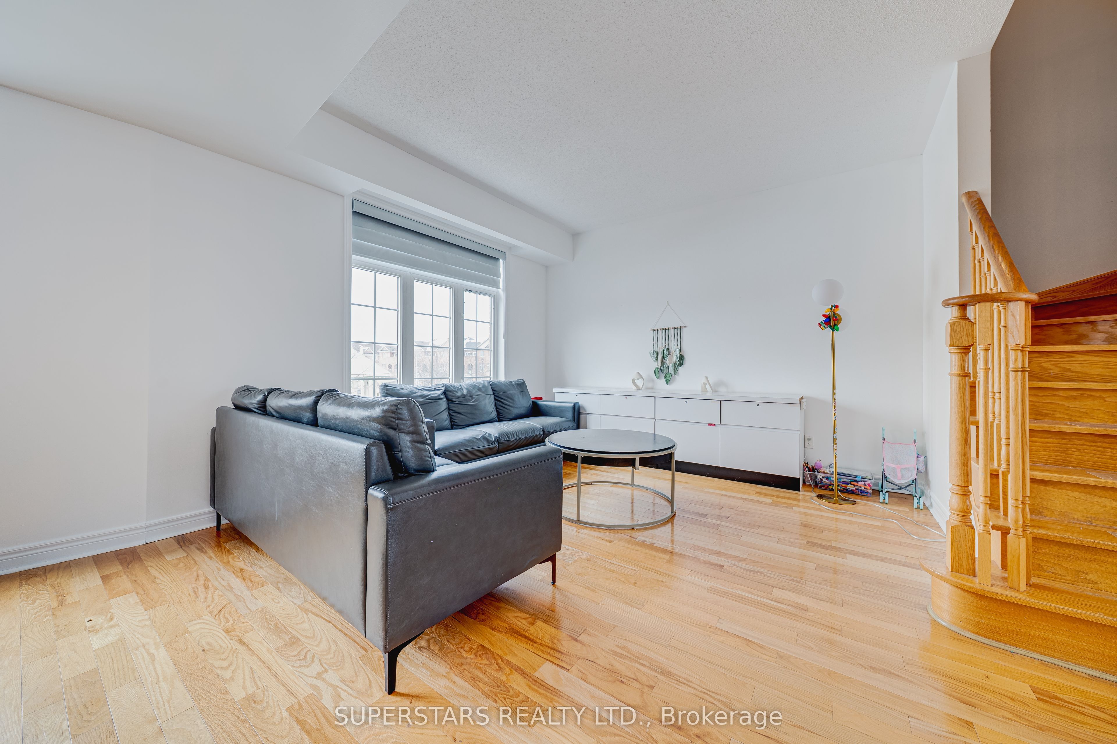 Additional image 3 of 22-30 Greensborough Village Circle, Markham, ON, L6E 1Z1