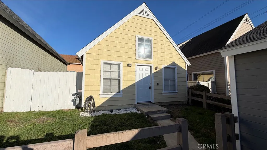 Additional image 2 of 14605 Woodland Dr, Fontana, CA 92337