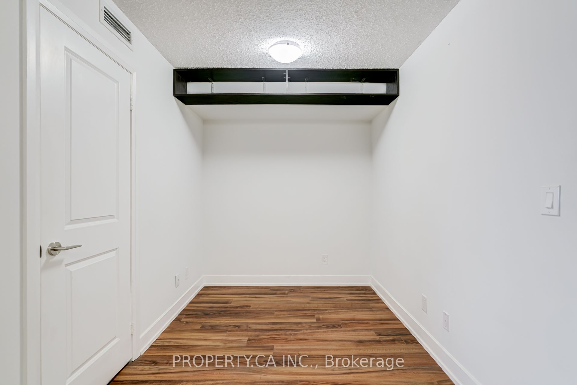Additional image 5 of 1109-6 Eva Road, Toronto, ON, M9C 4Z5