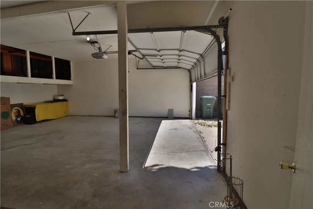 Additional image 128 of 341 W 124th St, Los Angeles, CA 90061