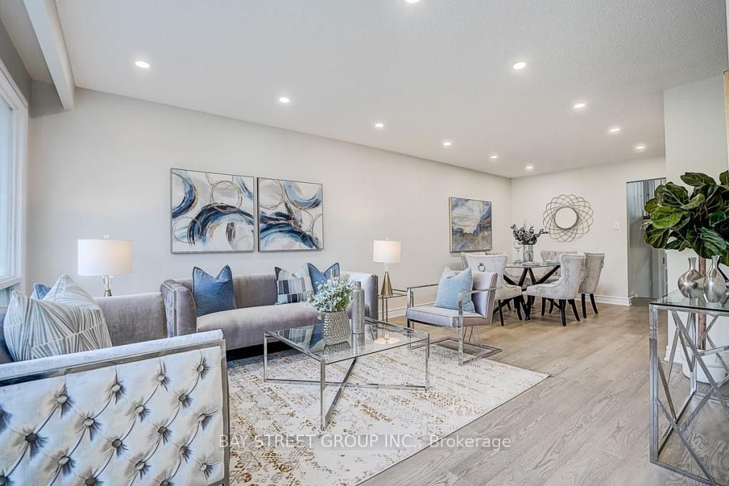 Additional image 5 of Upstairs-269 Shawnee Circle, Toronto, ON, M2H 2Y3