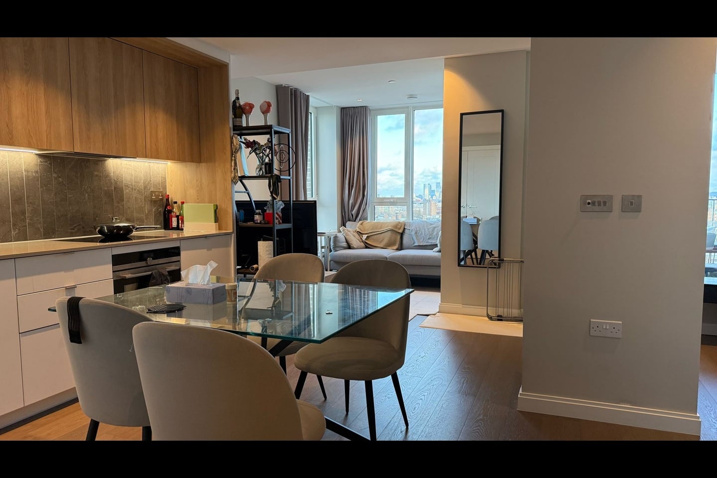 Studio Flat, Gasholder Place, SE11, N1 7GU