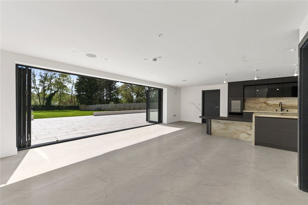 Additional image 5 of 6 bed detached house for saleNavaron House, Wigton Lane, Alwoodley, Leeds, West Yorkshire LS17