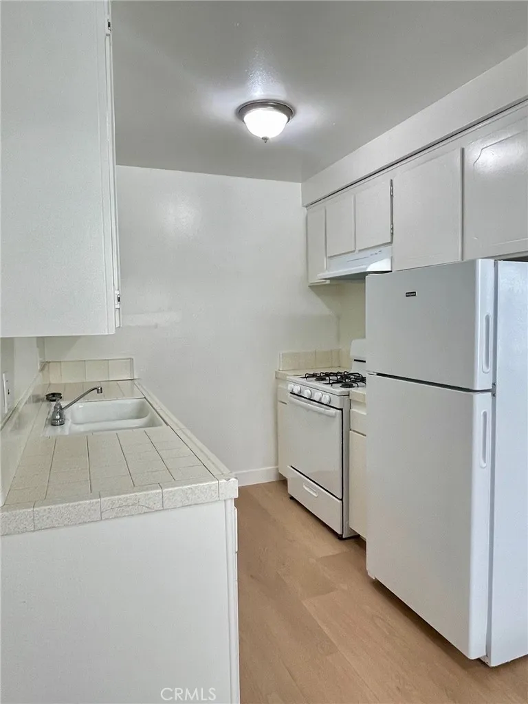 Additional image 32 of 4777 W 132nd Street Unit 9, Hawthorne, CA 90250