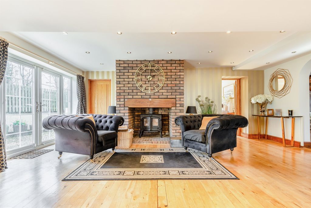 Additional image 7 of 5 bed detached house for saleFive Lanes, Caerwent, Caldicot, Monmouthshire NP26