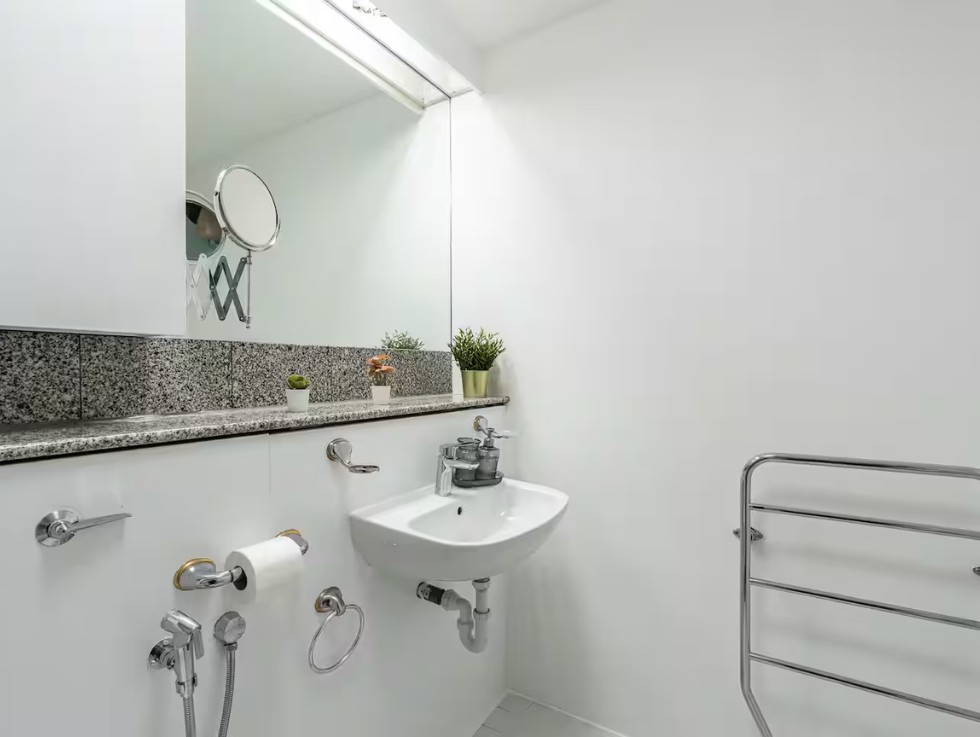 Additional image 18 of 2 Bed Flat, Cromwell Road, SW7, N1 7GU