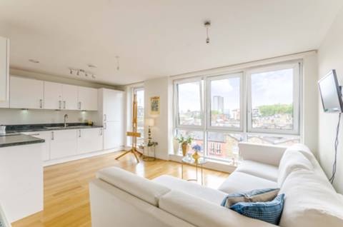 1 Bed Flat, Goswell Road, EC1V, N1 7GU