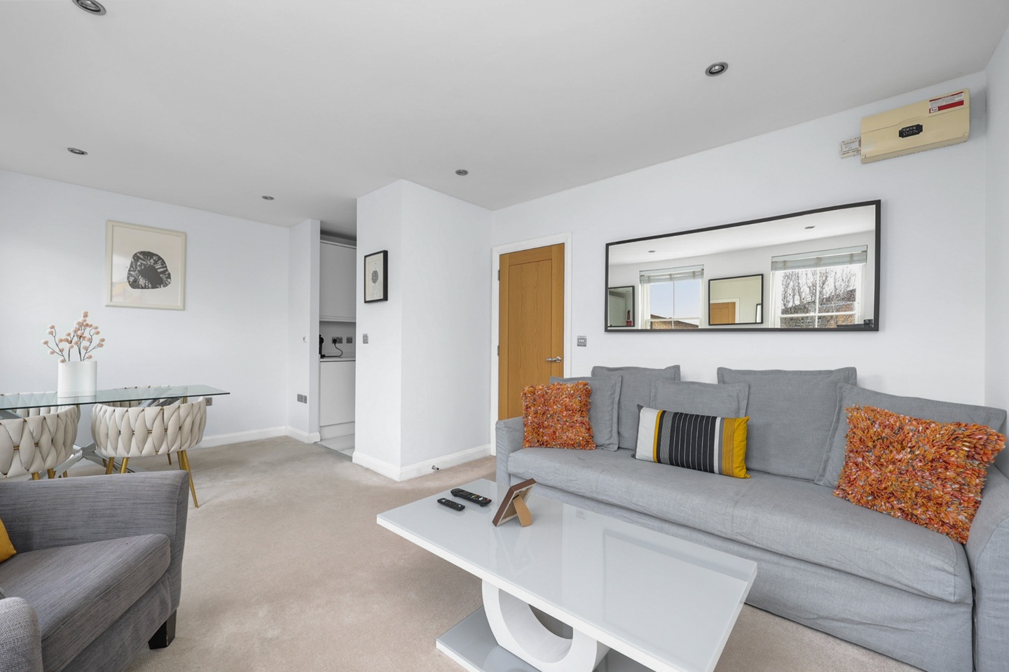 Additional image 27 of 2 Bed Flat, Hanbury Street, E1, N1 7GU