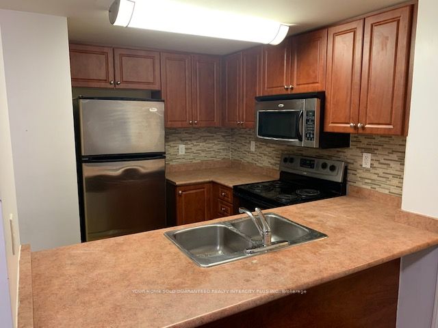 Additional image 4 of 2039-3033 Finch Avenue W, Toronto, ON, M9M 0A3