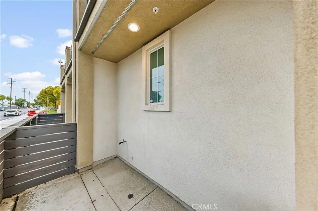 Additional image 24 of 2560 Valentina Way Unit 2, Commerce, CA 90040