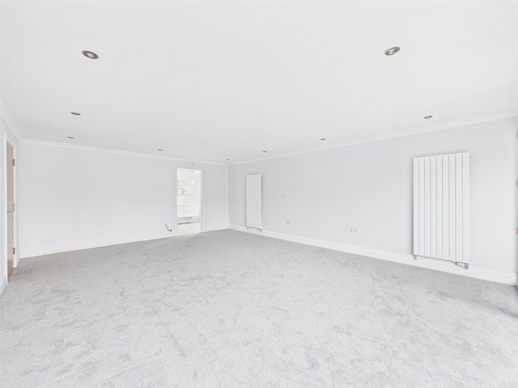 Additional image 16 of 2 bed flat for saleVictoria Road, Wallasey CH45