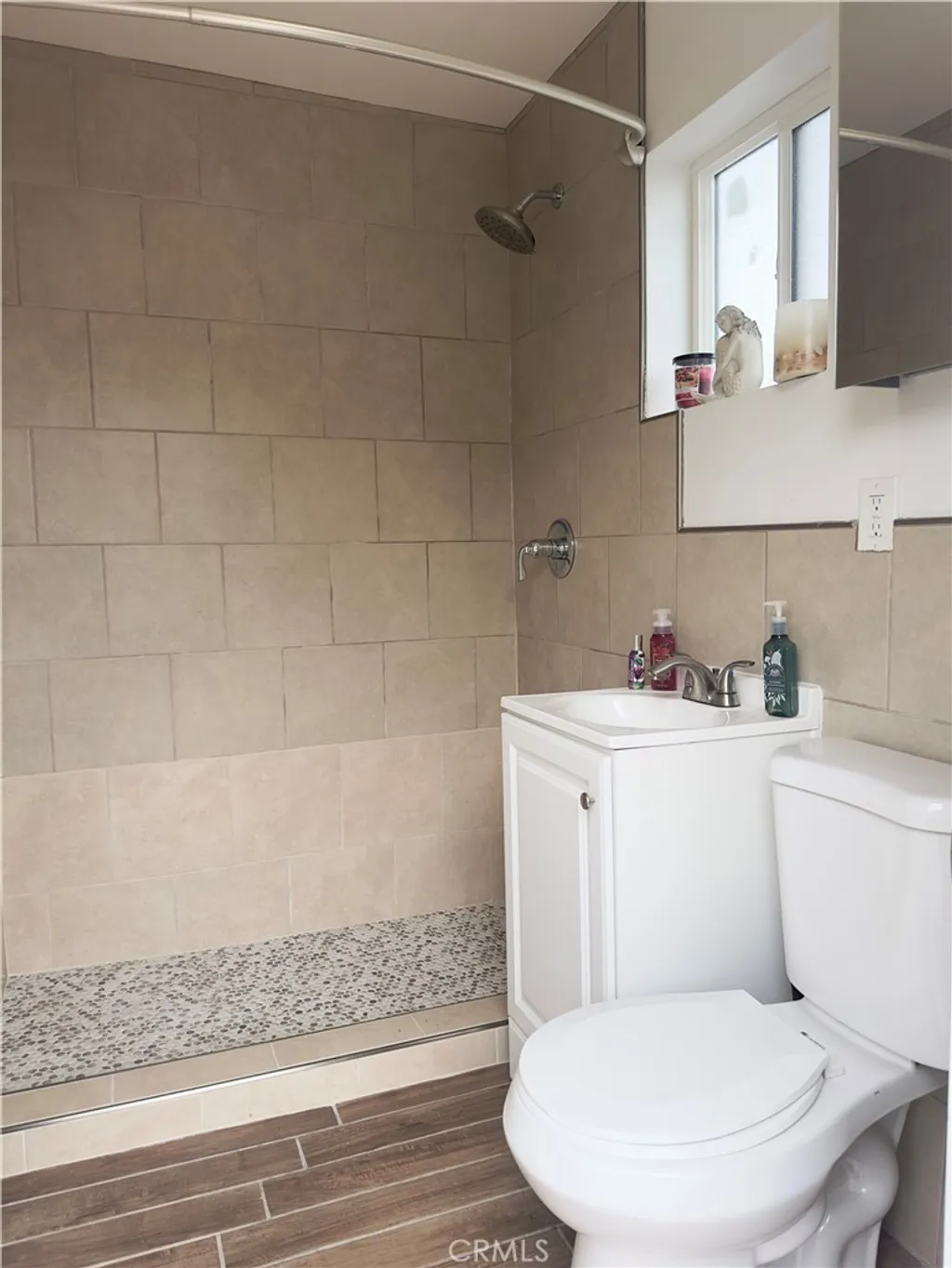 Additional image 6 of 3229 Locust Avenue Unit 1/2, Long Beach, CA 90807