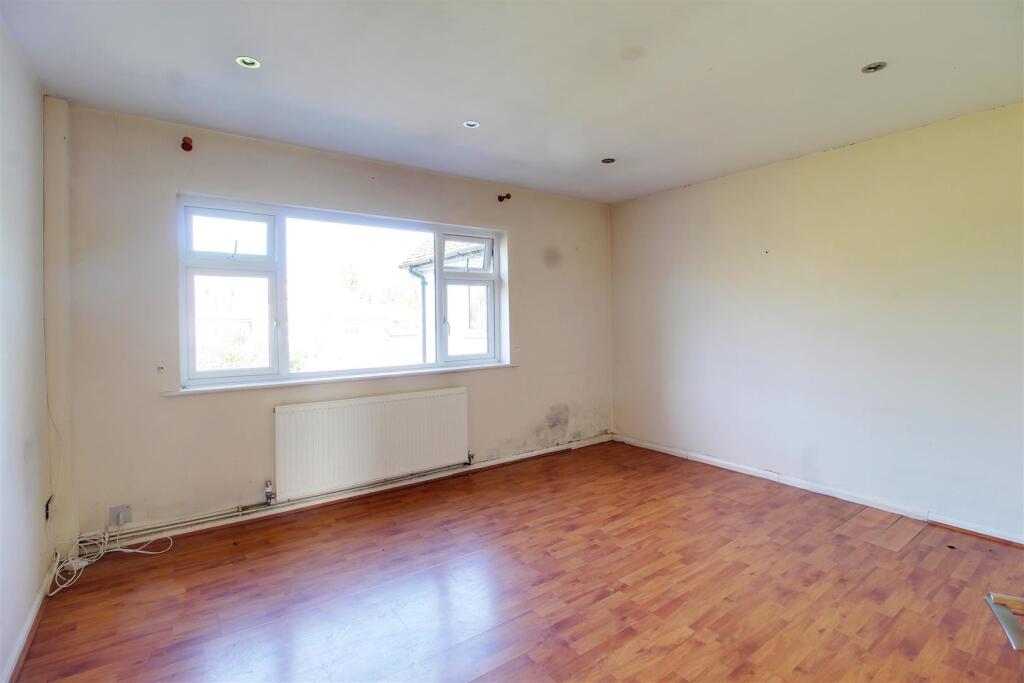 Additional image 7 of Station Close, Brookmans Park