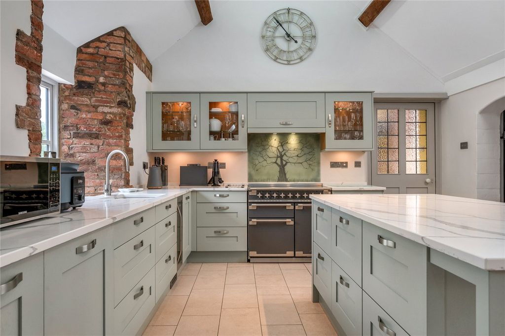 Additional image 6 of 9 bed detached house for saleBrook Road, Woodhouse Eaves, Loughborough, Leicestershire LE12