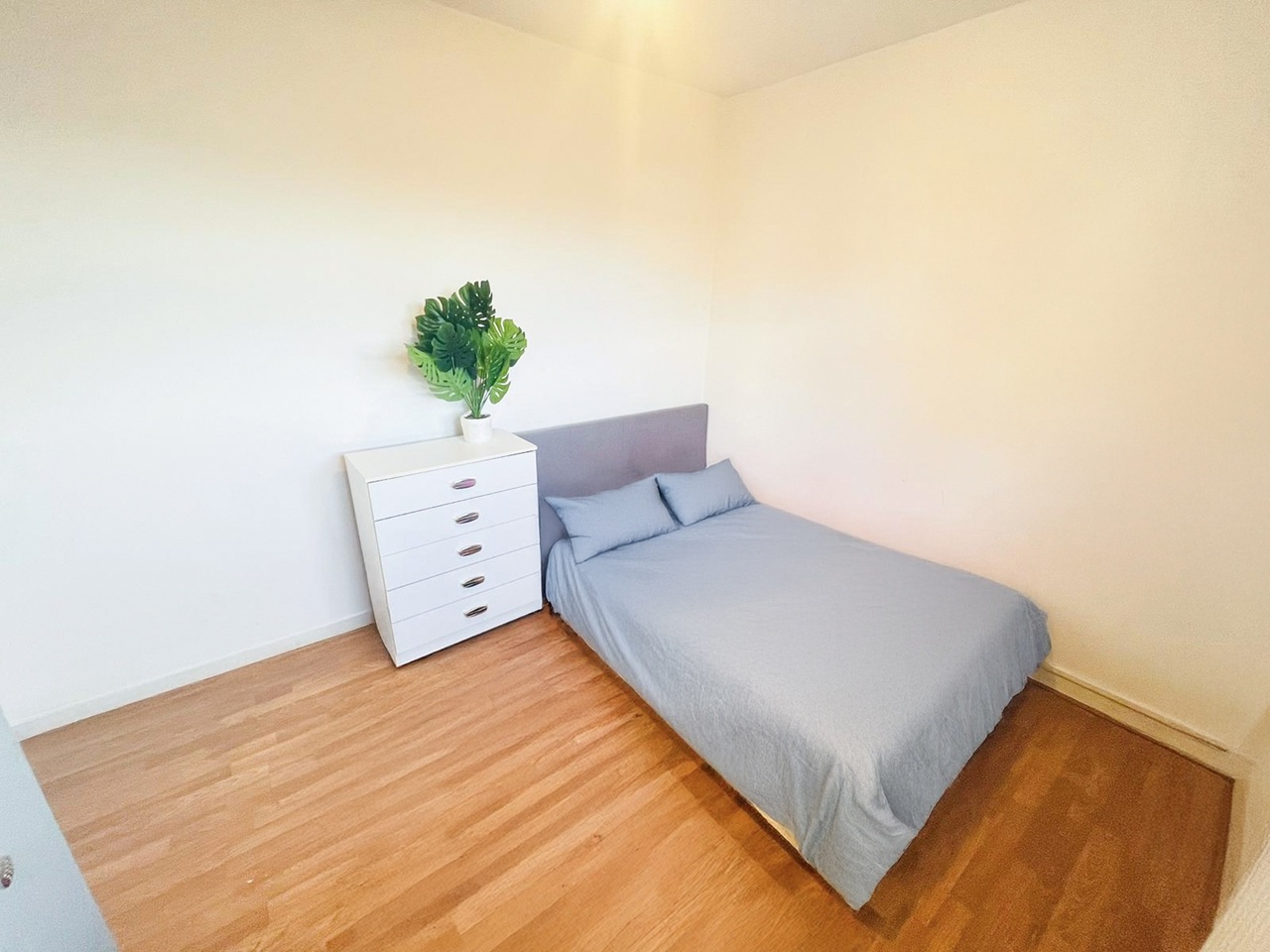 Additional image 2 of Room in a Shared Flat, Beautiful Double Room In Nine Elms/W, SW8, N1 7GU