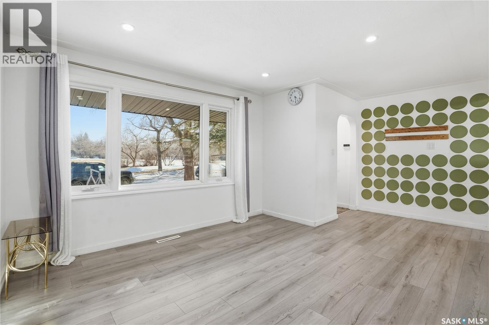 Additional image 4 of 632 Aberdeen Crescent, Regina, SK, S4T6A9