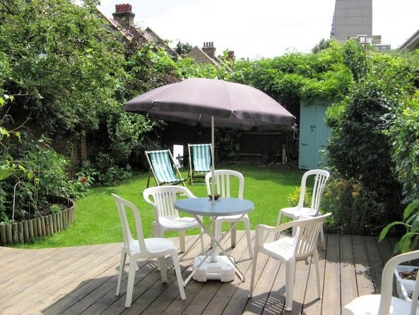 2 Bed End Terrace, Lytham Street, SE17, N1 7GU