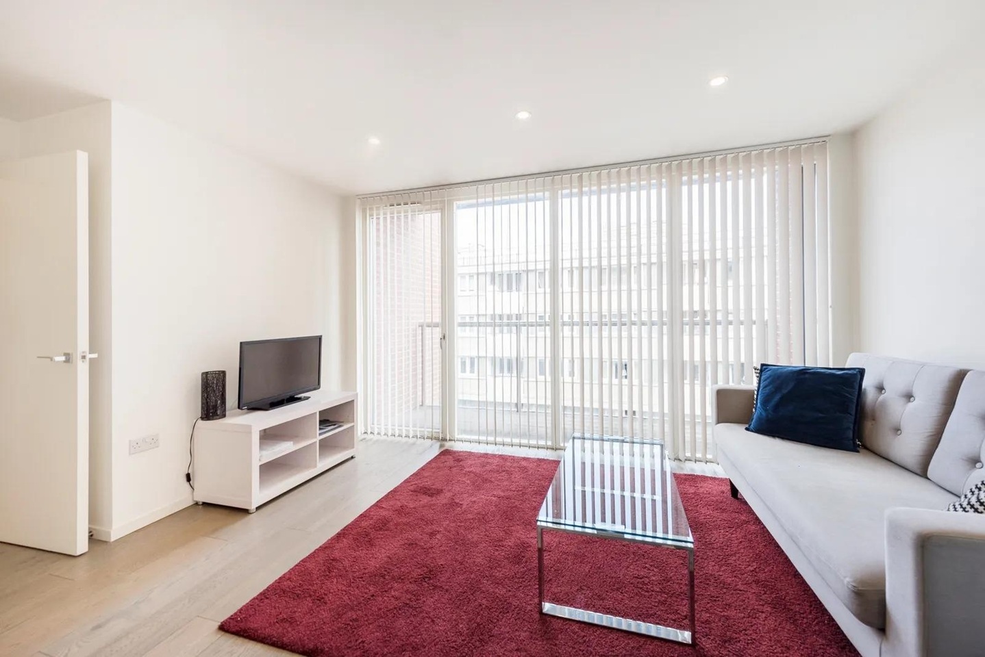 Additional image 3 of 2 Bed Flat, Central St, EC1V, N1 7GU