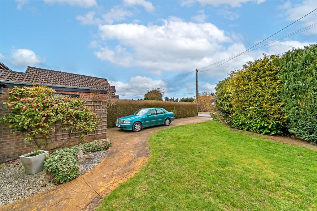 Additional image 15 of Mayflower Road, Park Street, St. Albans