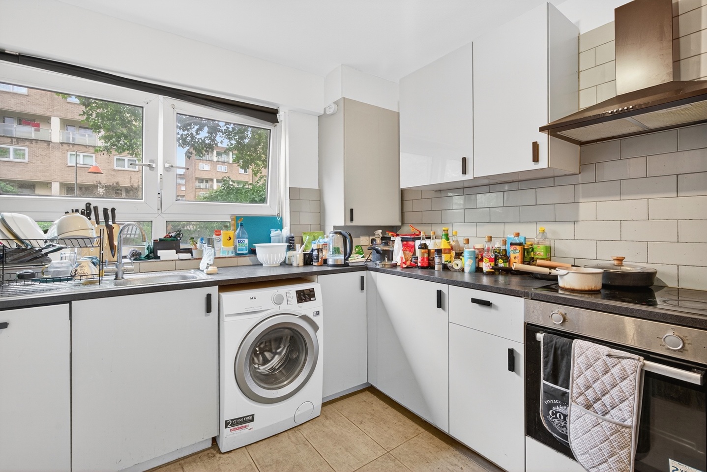 Additional image 2 of 4 Bed Flat, Stockbeck, NW1, N1 7GU