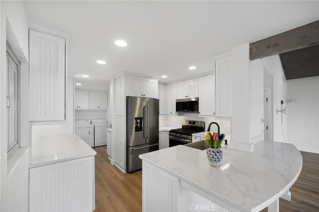 Additional image 43 of 462 Hilledge Dr, Laguna Beach, CA 92651