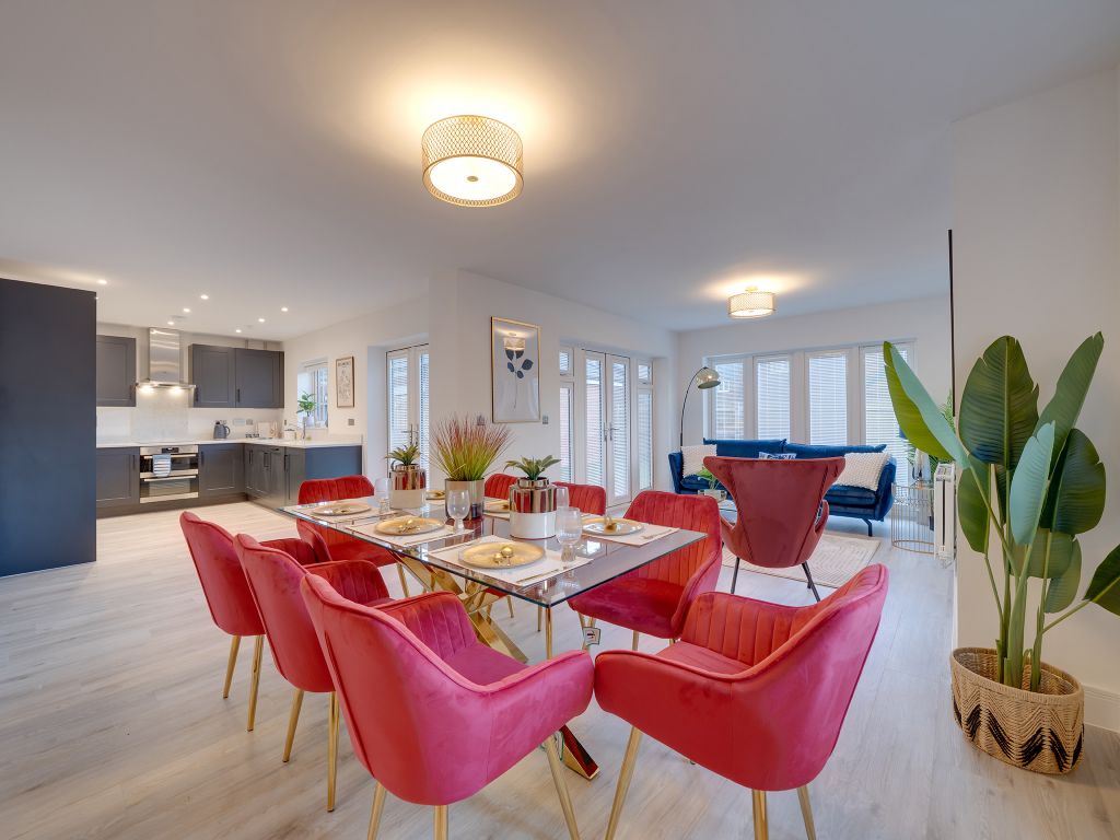 Additional image 4 of 5 bed detached house for sale"The Rowington" at 23 Devis Drive, Leamington Road, Kenilworth CV8