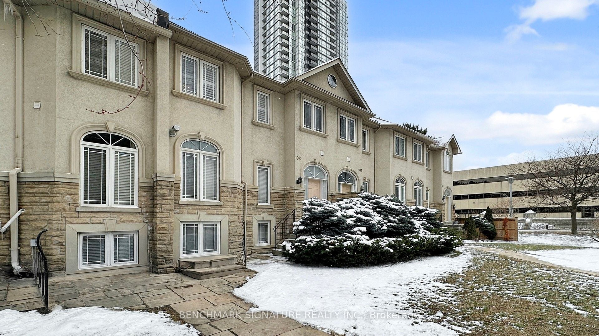 Additional image 2 of 105 Doris Avenue, Toronto, ON, M2N 4T2