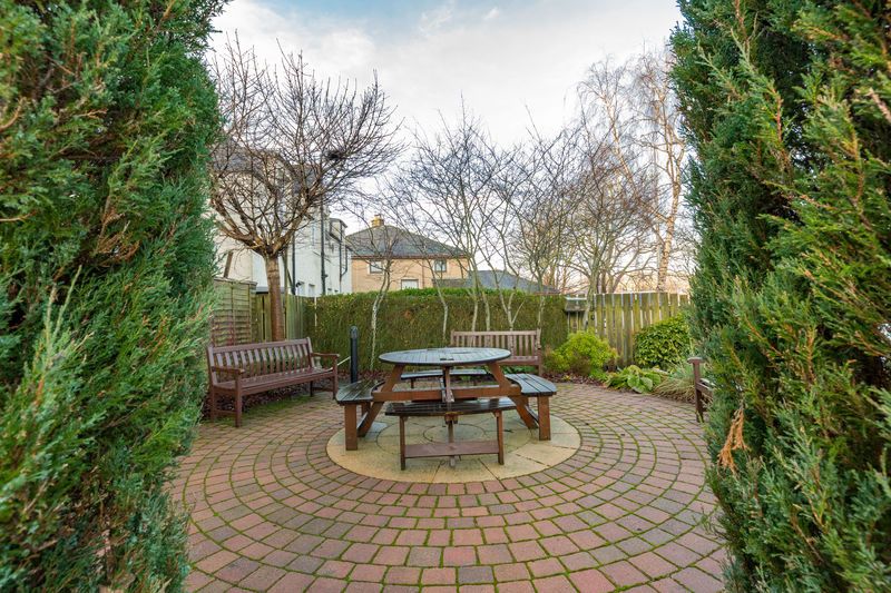 Additional image 12 of 1 bed property for sale27 Venlaw View, Innerleithen Road, Peebles EH45