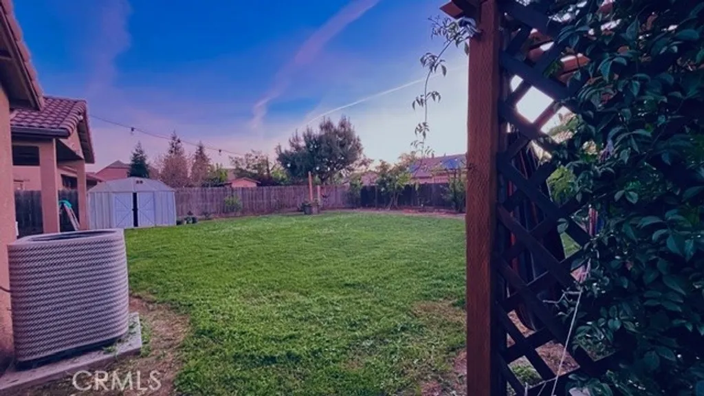 Additional image 14 of 2403 N Crowe St, Visalia, CA 93291