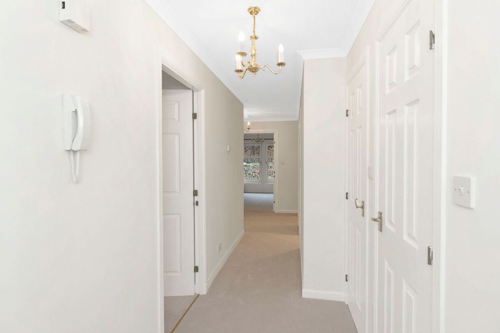 Additional image 6 of 2 bed flat for sale14 Station Bank, Station Bank, Peebles EH45