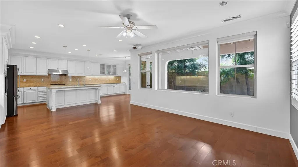 Additional image 23 of 30 Maple Leaf, Irvine, CA 92618