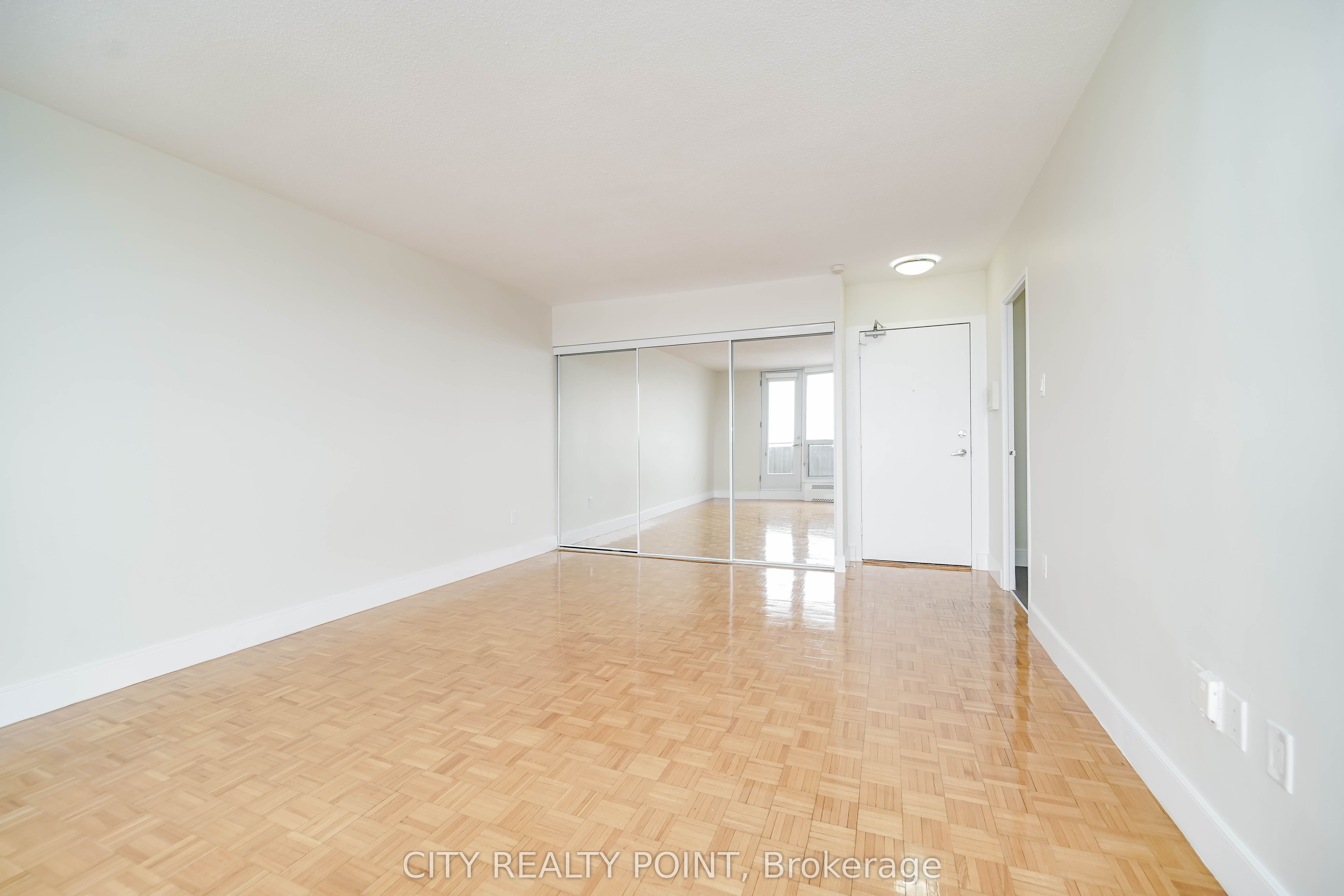 Additional image 6 of 1007-666 Spadina Avenue, Toronto, ON, M5S 2H8